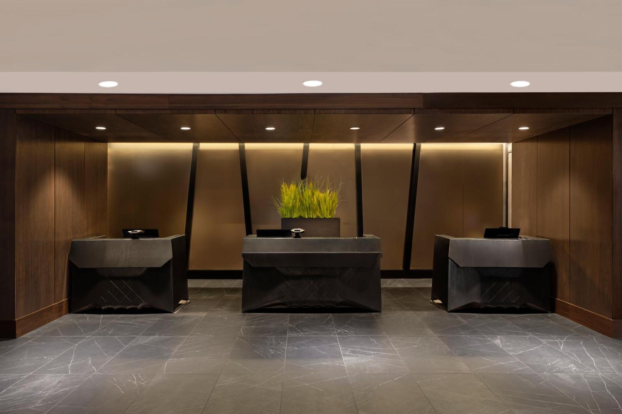 Renaissance Denver Hotel & Conference Center エクステリア 写真